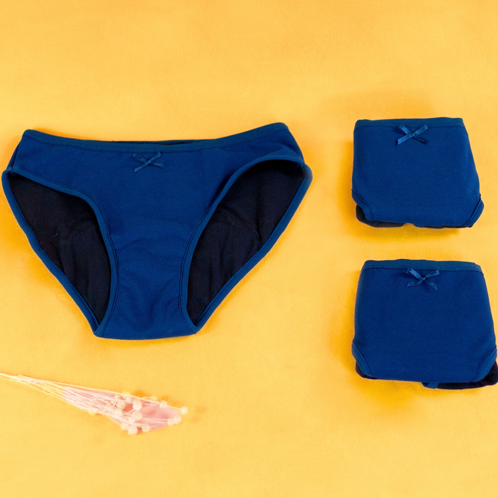 Culotte menstruelle bleue